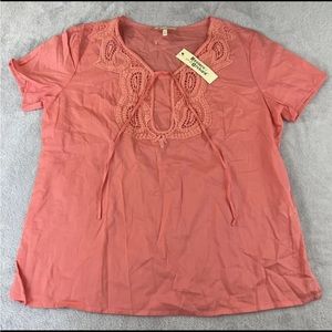 Hester & Orchard womens Coral short sleeve vneck blouse size medium
